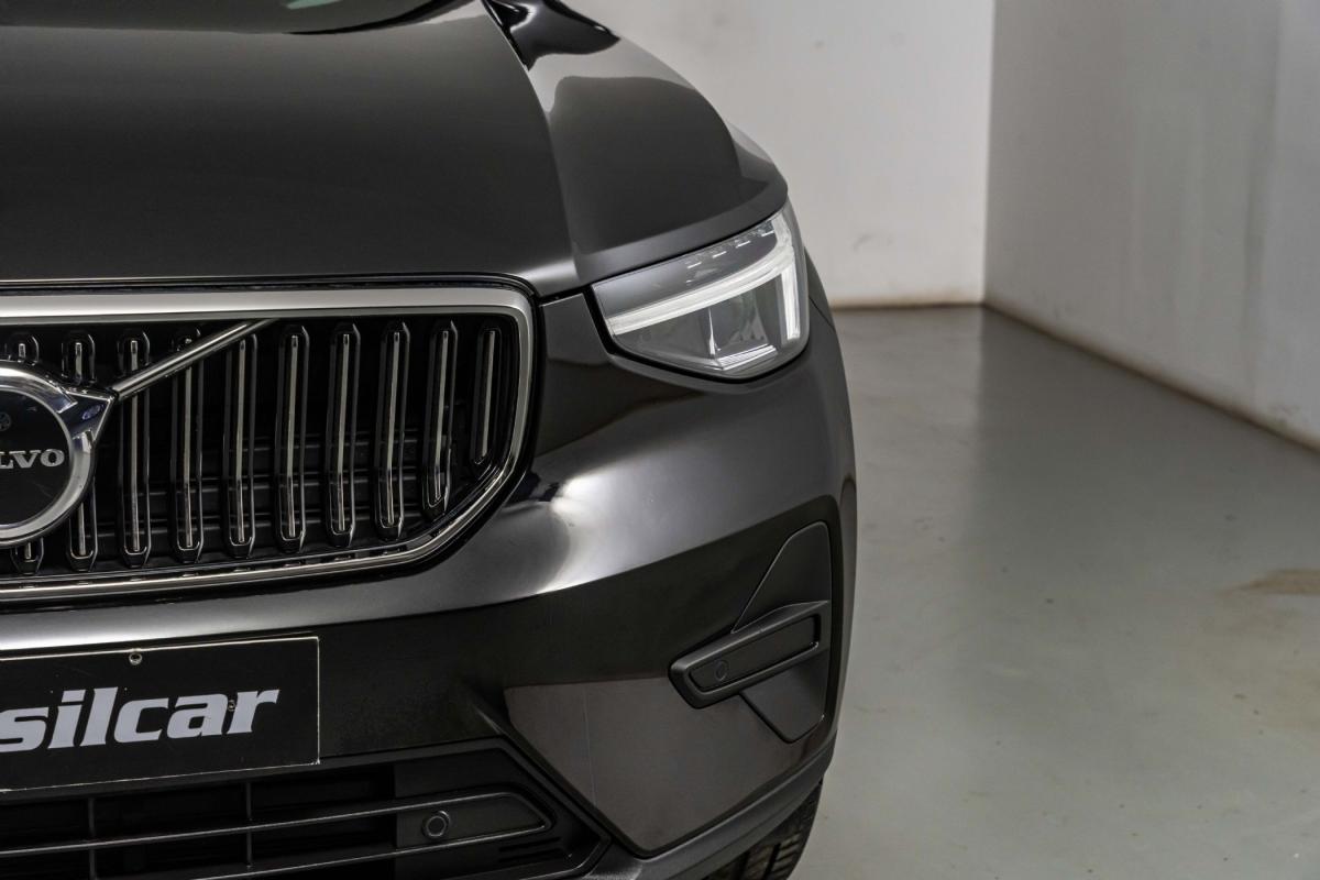 volvo-xc40-2023-hibrido-a-gasolina-1477cc