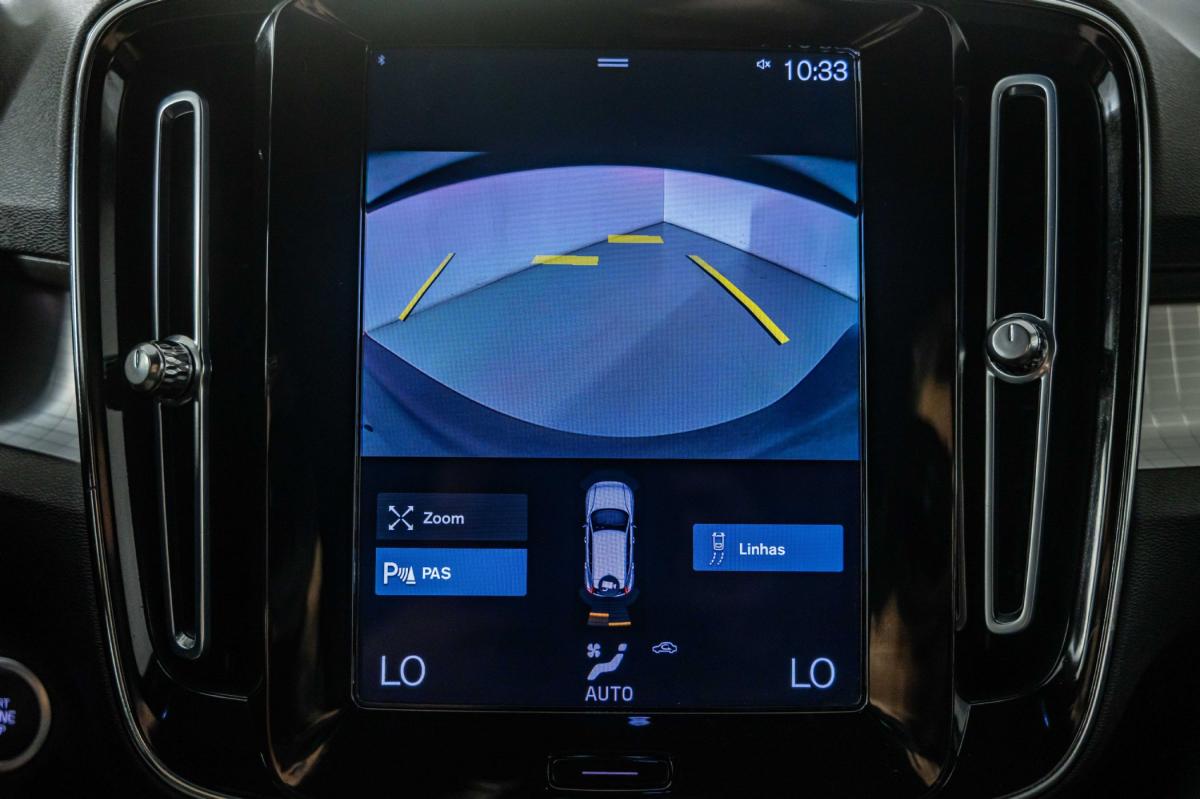 volvo-xc40-2023-hibrido-a-gasolina-1477cc