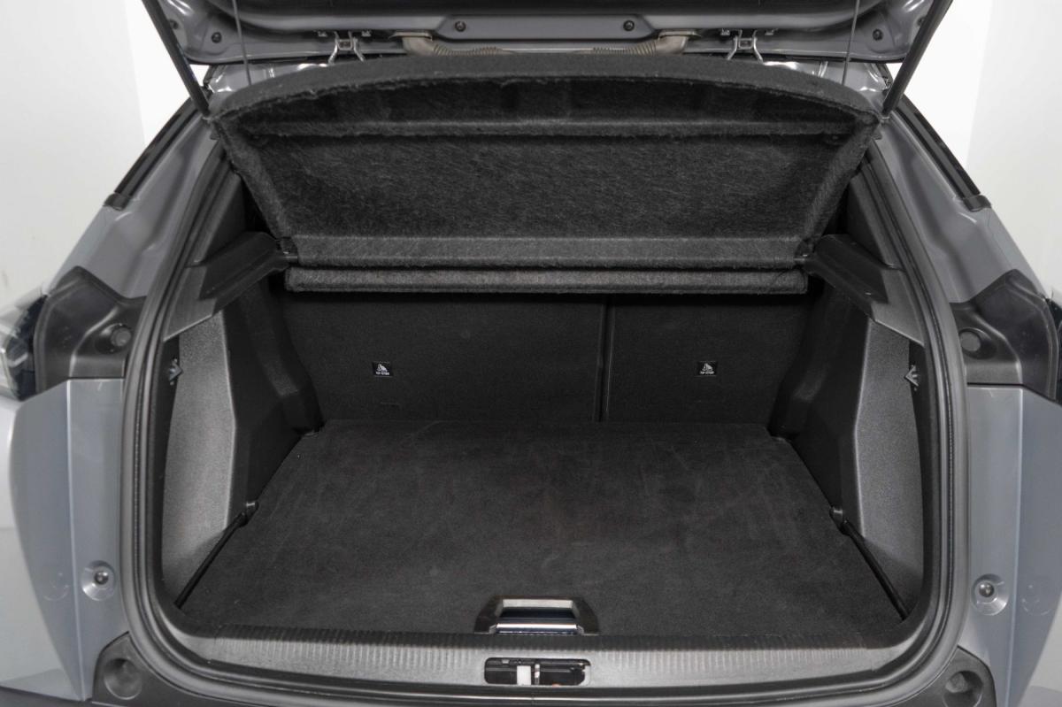 peugeot-2008-2024-gasolina-1199cc
