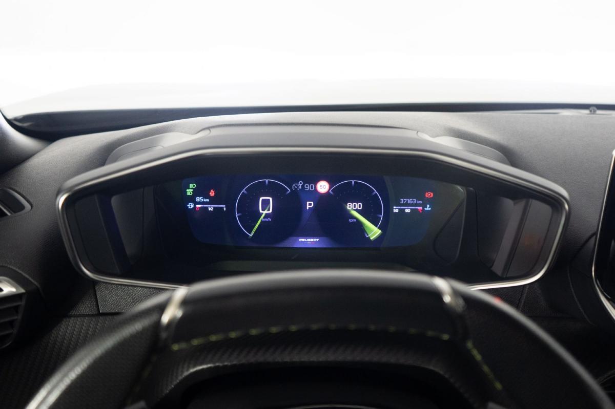peugeot-2008-2024-gasolina-1199cc