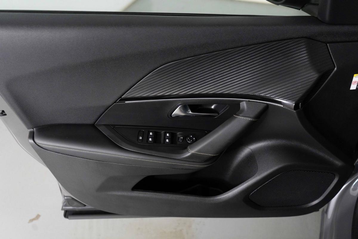 peugeot-2008-2024-gasolina-1199cc