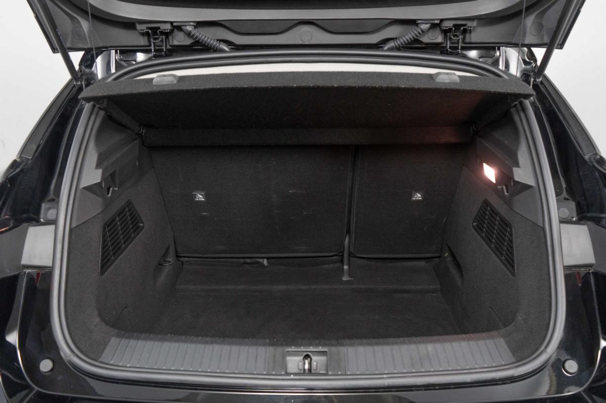 renault-megane-e-tech-2022-eletrico-0cc