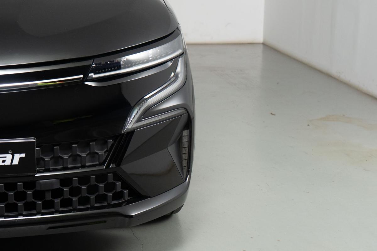 renault-megane-e-tech-2022-eletrico-0cc
