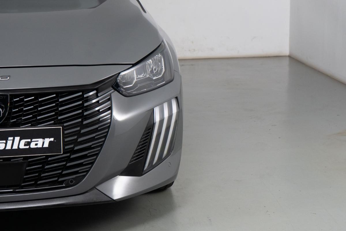 peugeot-208-2025-gasolina-1199cc