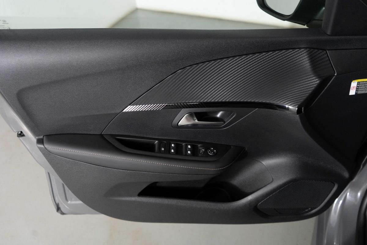 peugeot-208-2025-gasolina-1199cc
