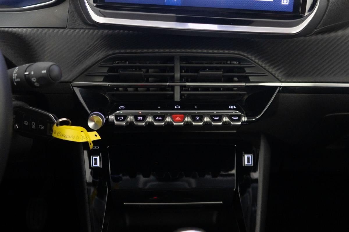 peugeot-208-2025-gasolina-1199cc