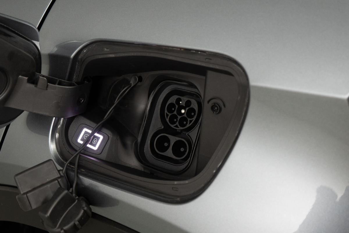 jeep-avenger-2025-eletrico-0cc