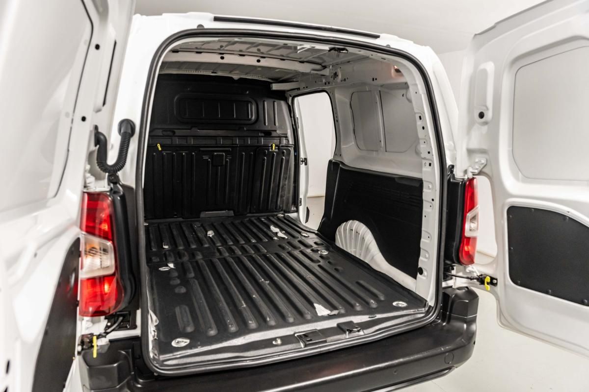 citroen-berlingo-2021-diesel-1499cc