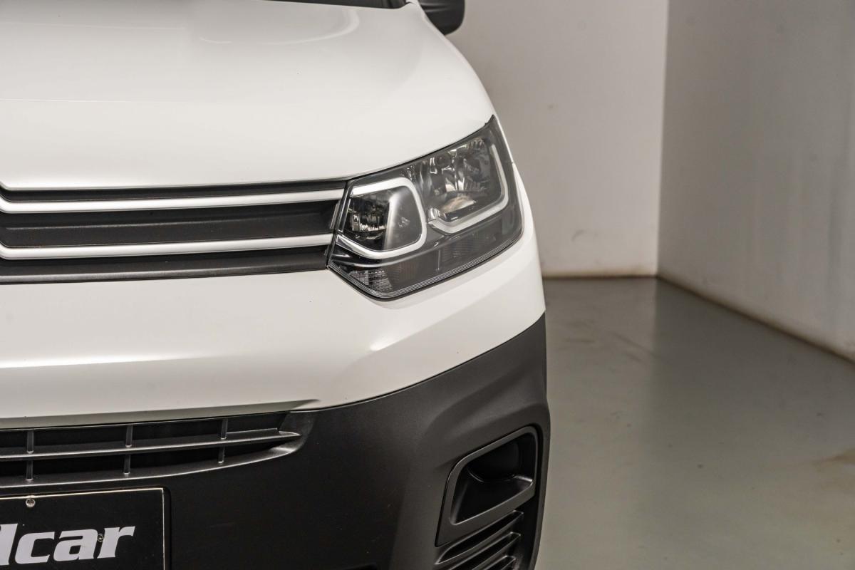 citroen-berlingo-2021-diesel-1499cc