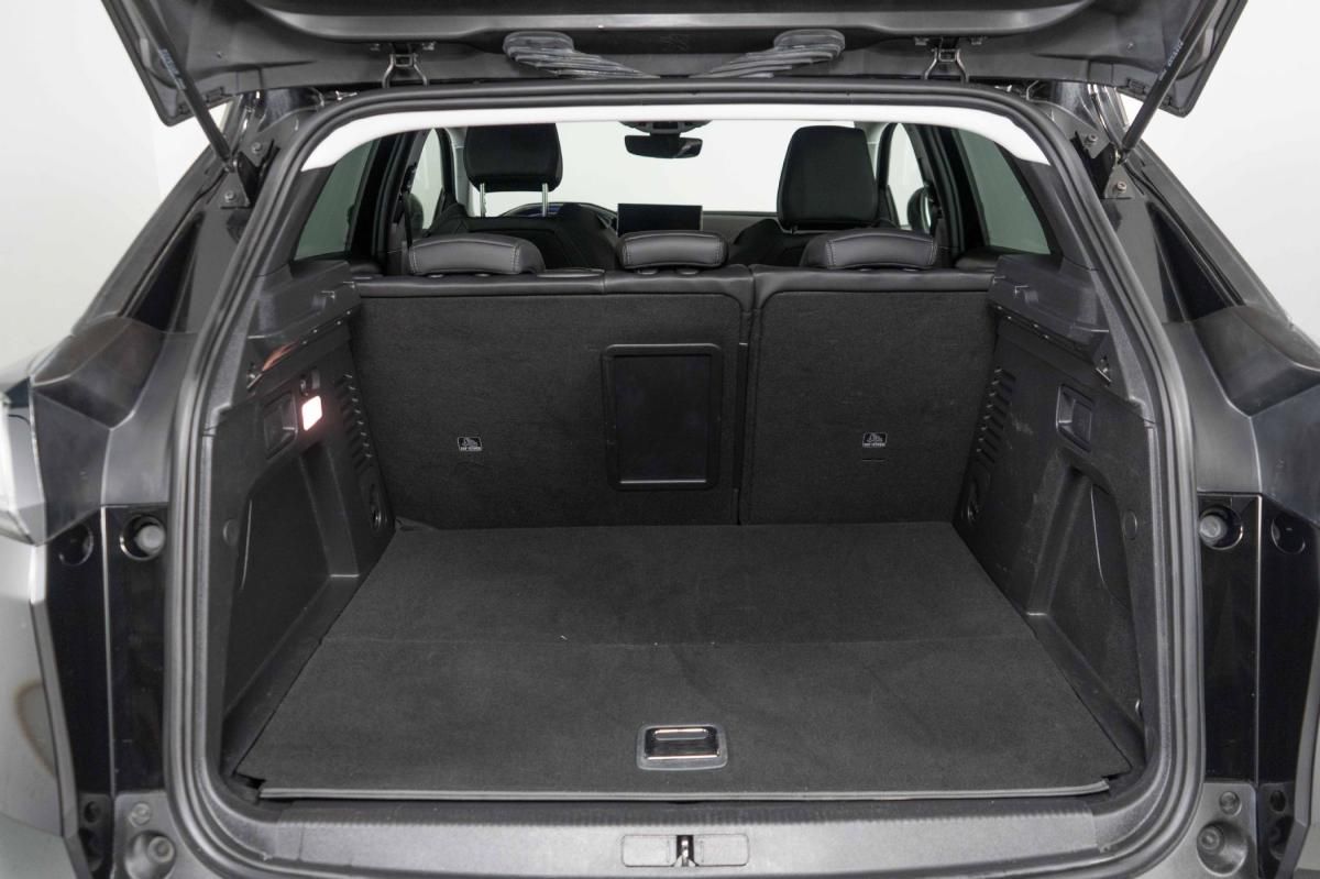 peugeot-3008-2022-hibrido-a-gasolina-1598cc