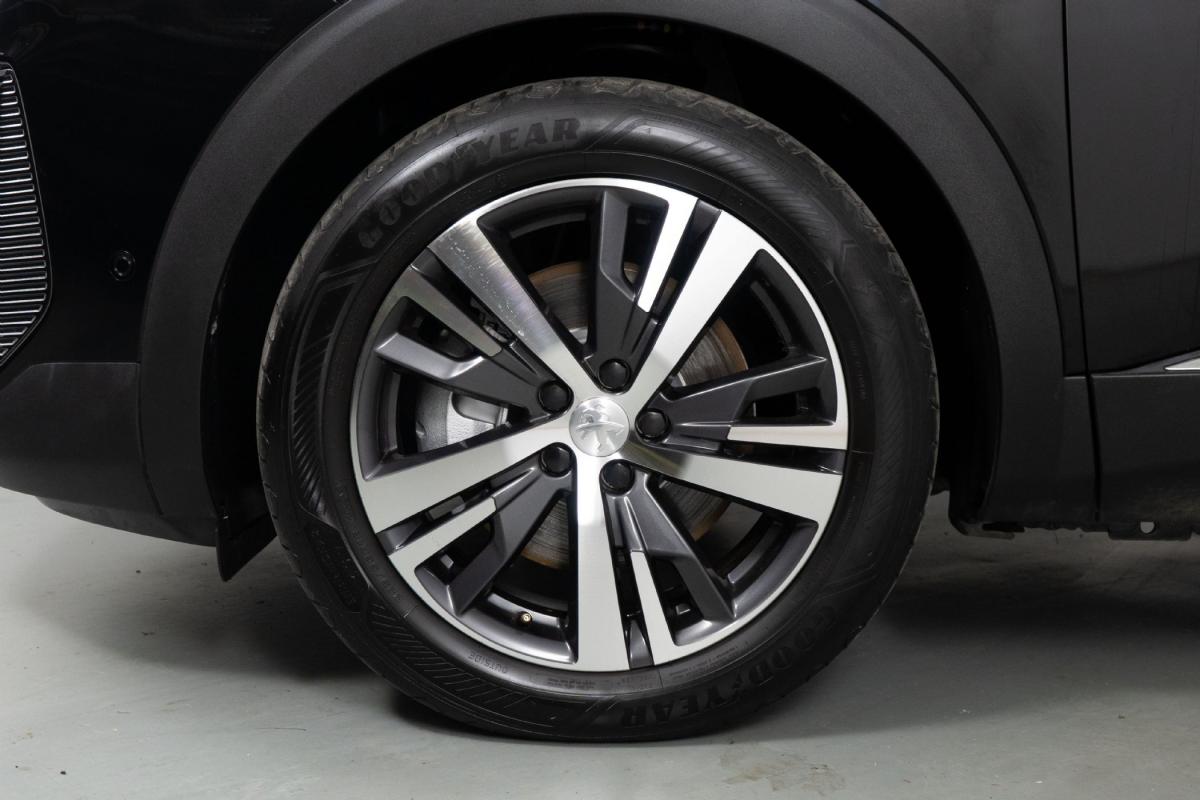 peugeot-3008-2022-hibrido-a-gasolina-1598cc