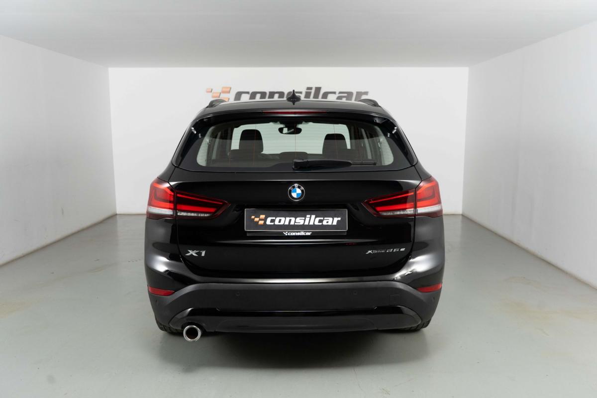 bmw-x1-2021-hibrido-a-gasolina-1499cc