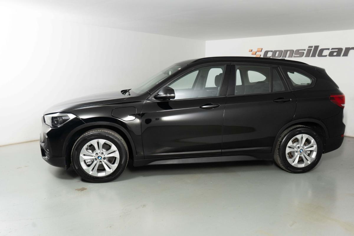 bmw-x1-2021-hibrido-a-gasolina-1499cc