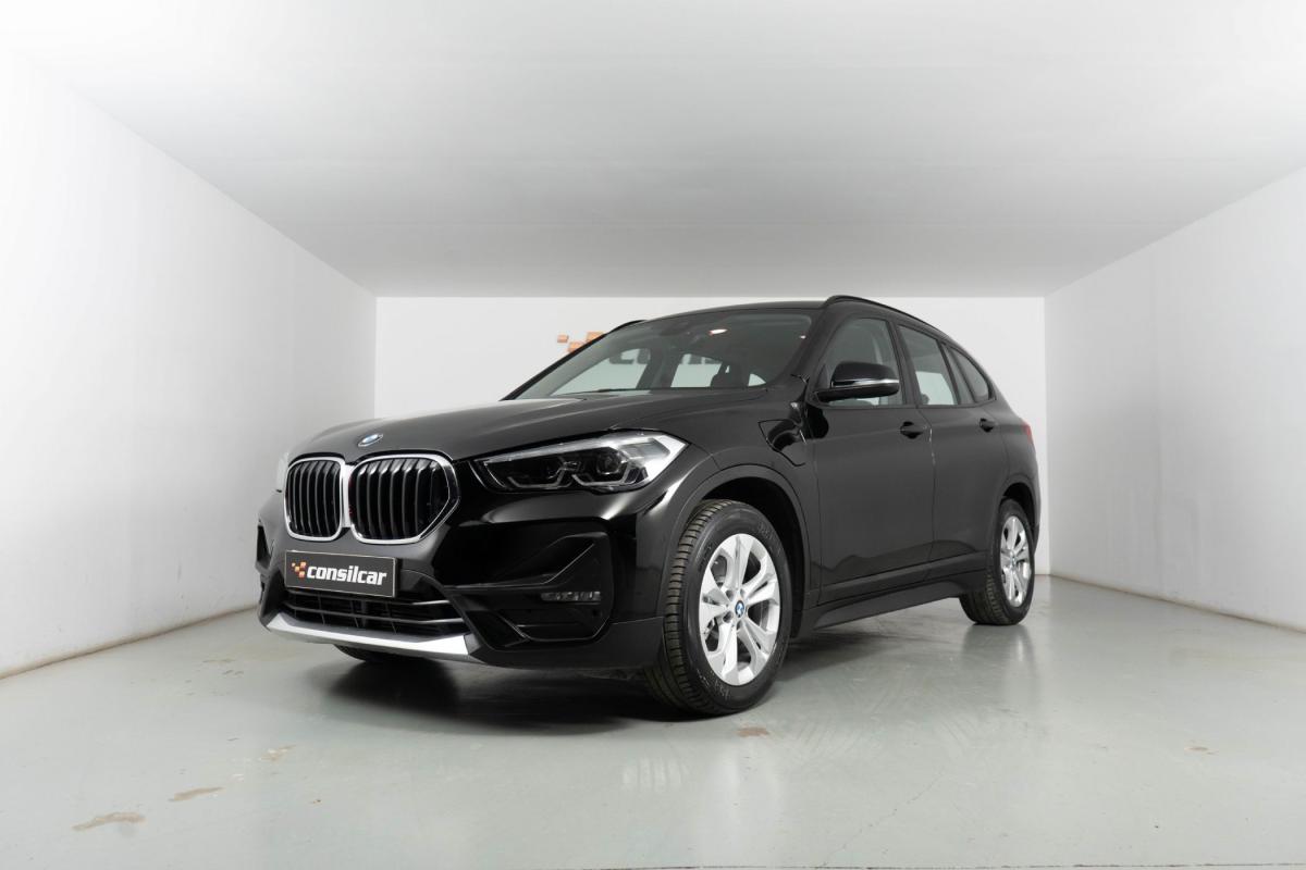 bmw-x1-2021-hibrido-a-gasolina-1499cc
