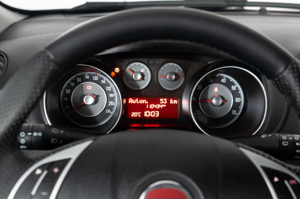 fiat-punto-2017-gasolina-1242cc