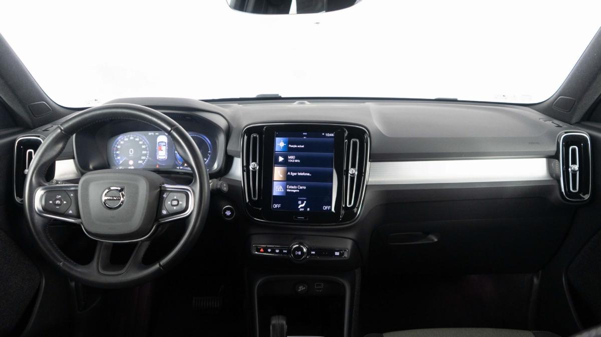 volvo-xc40-2021-hibrido-a-gasolina-1477cc
