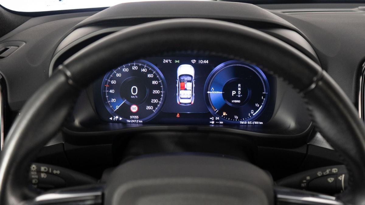 volvo-xc40-2021-hibrido-a-gasolina-1477cc