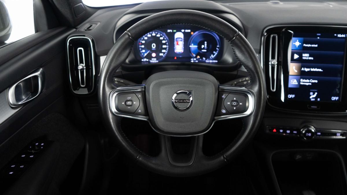volvo-xc40-2021-hibrido-a-gasolina-1477cc
