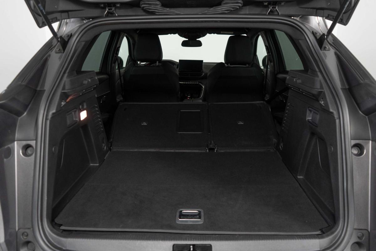 peugeot-3008-2023-hibrido-a-gasolina-1598cc