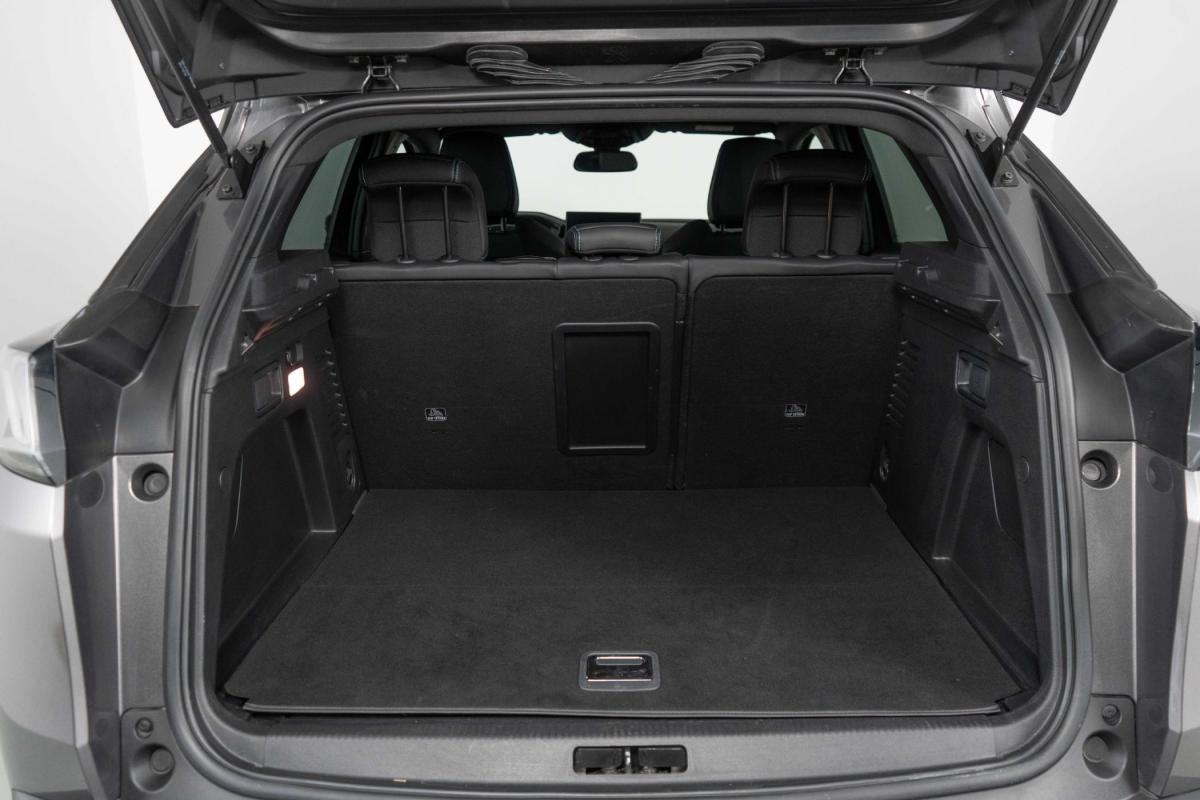peugeot-3008-2023-hibrido-a-gasolina-1598cc