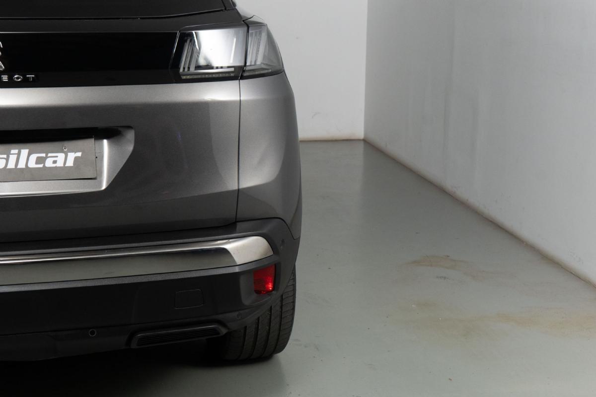 peugeot-3008-2023-hibrido-a-gasolina-1598cc