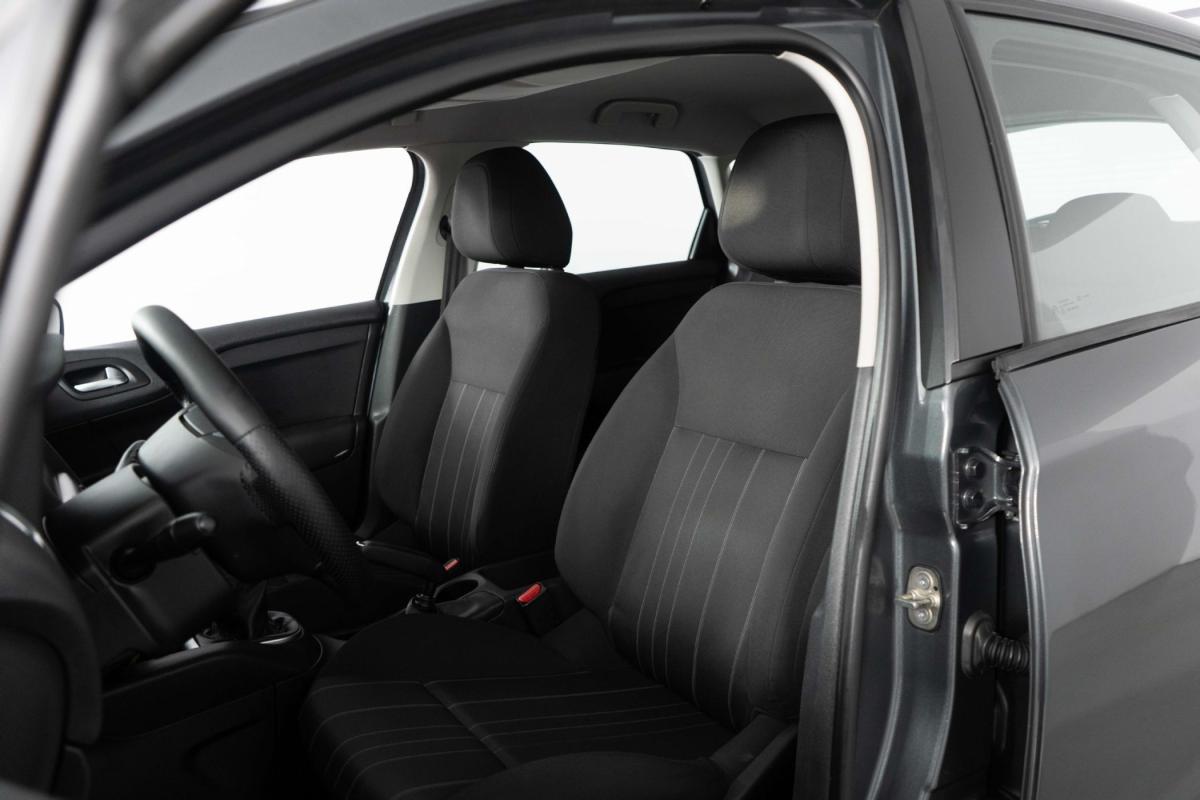 citroen-c4-2012-diesel-1560cc