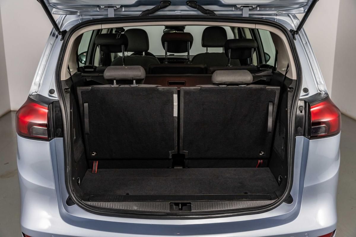 opel-zafira-2018-diesel-1598cc