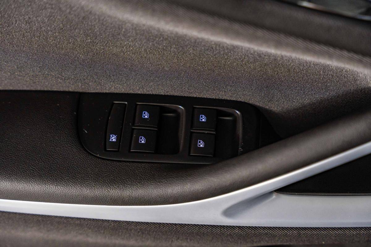opel-zafira-2018-diesel-1598cc
