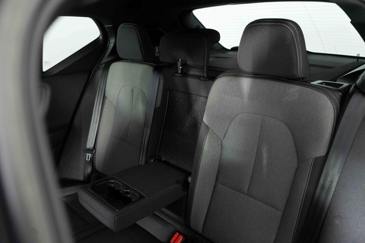 volvo-xc40-2022-hibrido-a-gasolina-1477cc