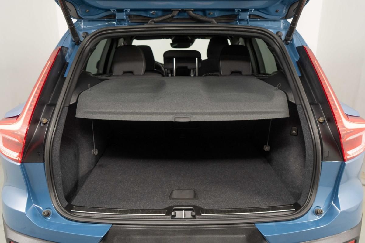 volvo-xc40-2022-hibrido-a-gasolina-1477cc