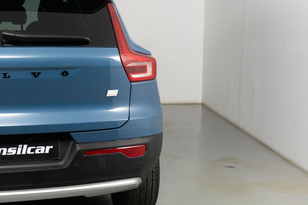 volvo-xc40-2022-hibrido-a-gasolina-1477cc