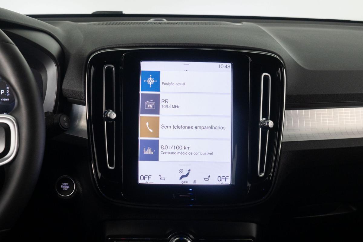 volvo-xc40-2022-hibrido-a-gasolina-1477cc
