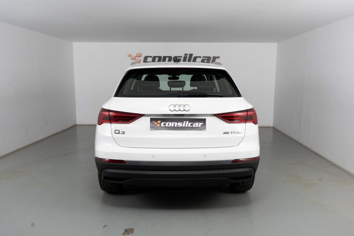 audi-q3-2021-hibrido-a-gasolina-1395cc