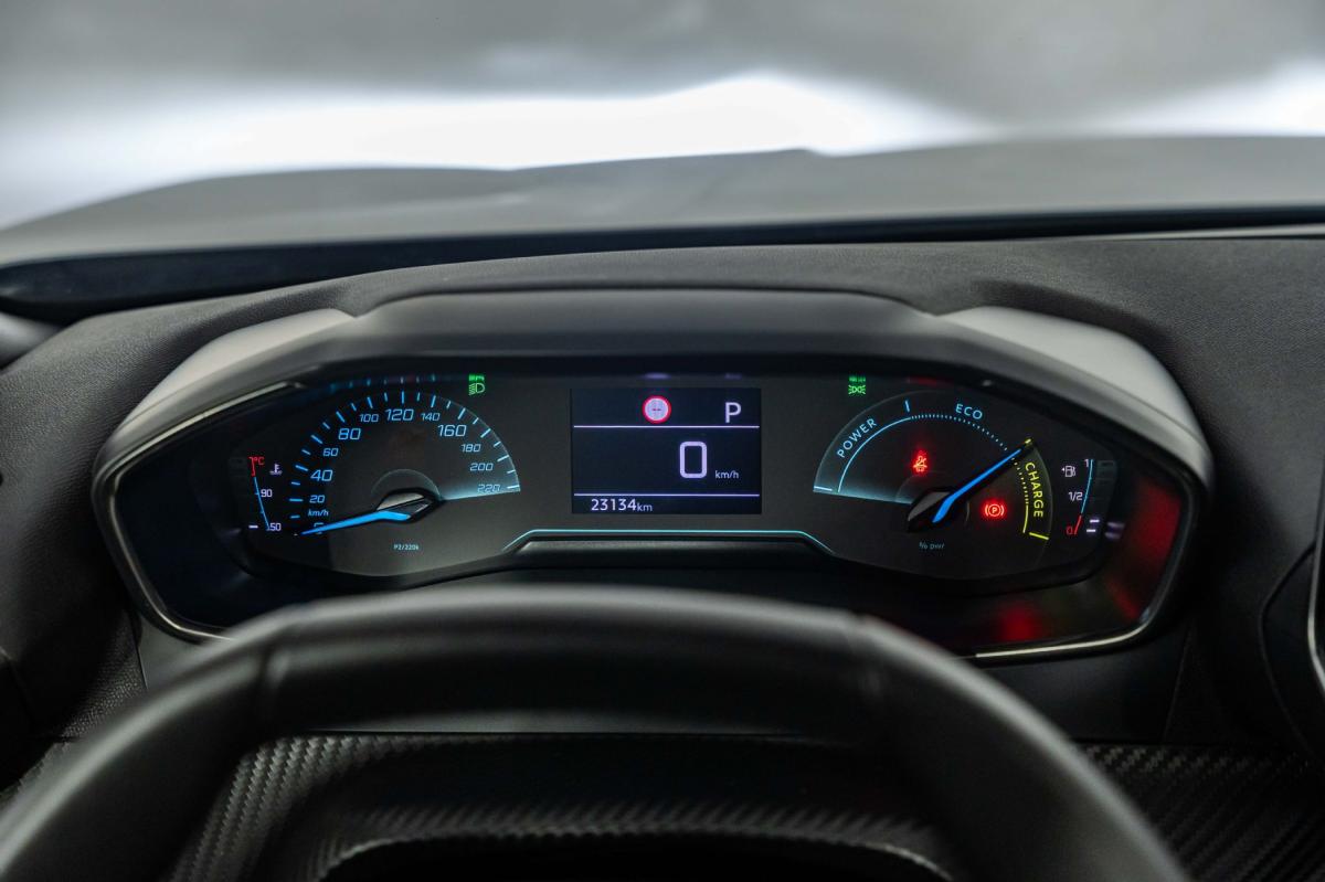 peugeot-2008-2025-gasolina-1199cc