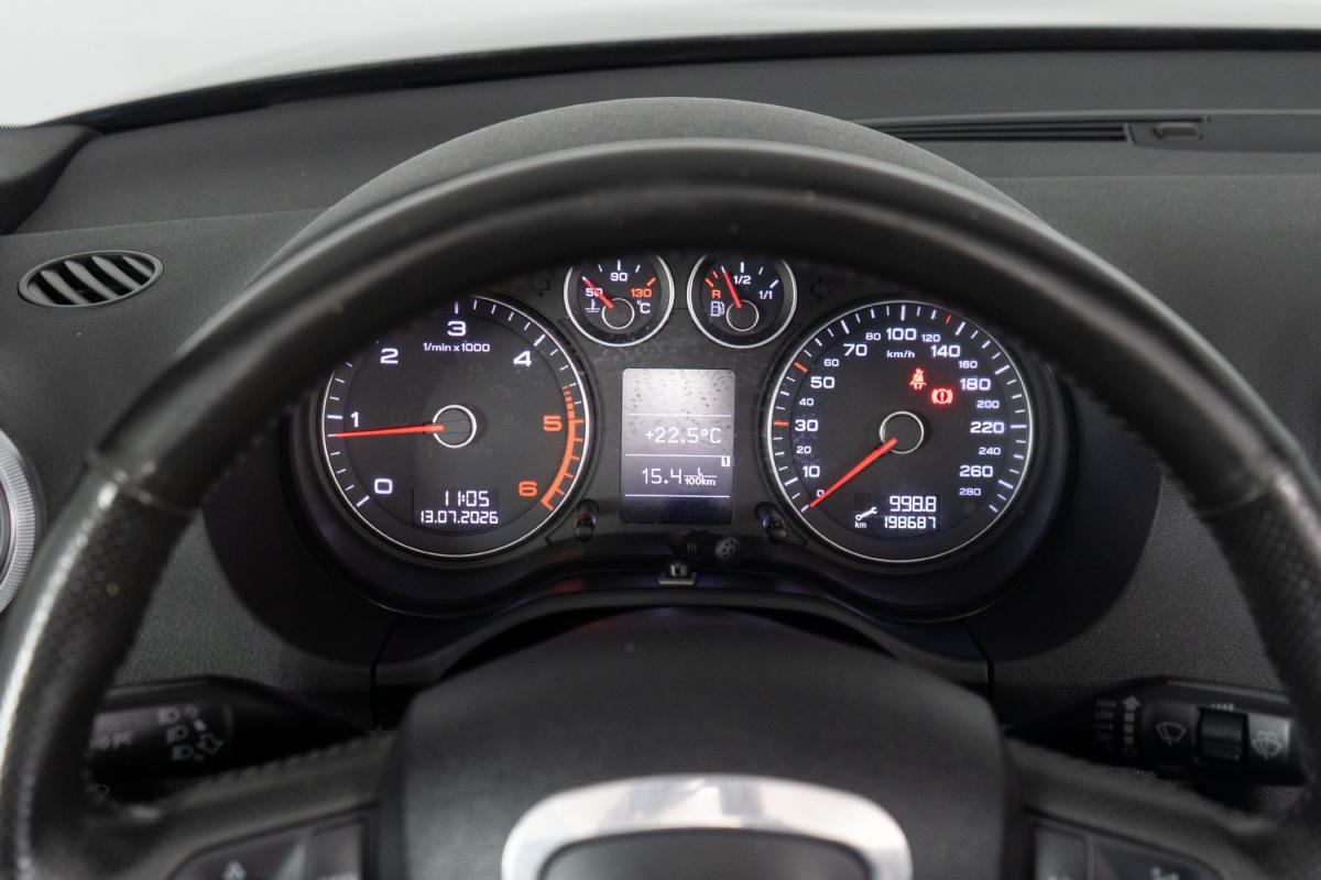 audi-a3-cabrio-2010-diesel-1598cc