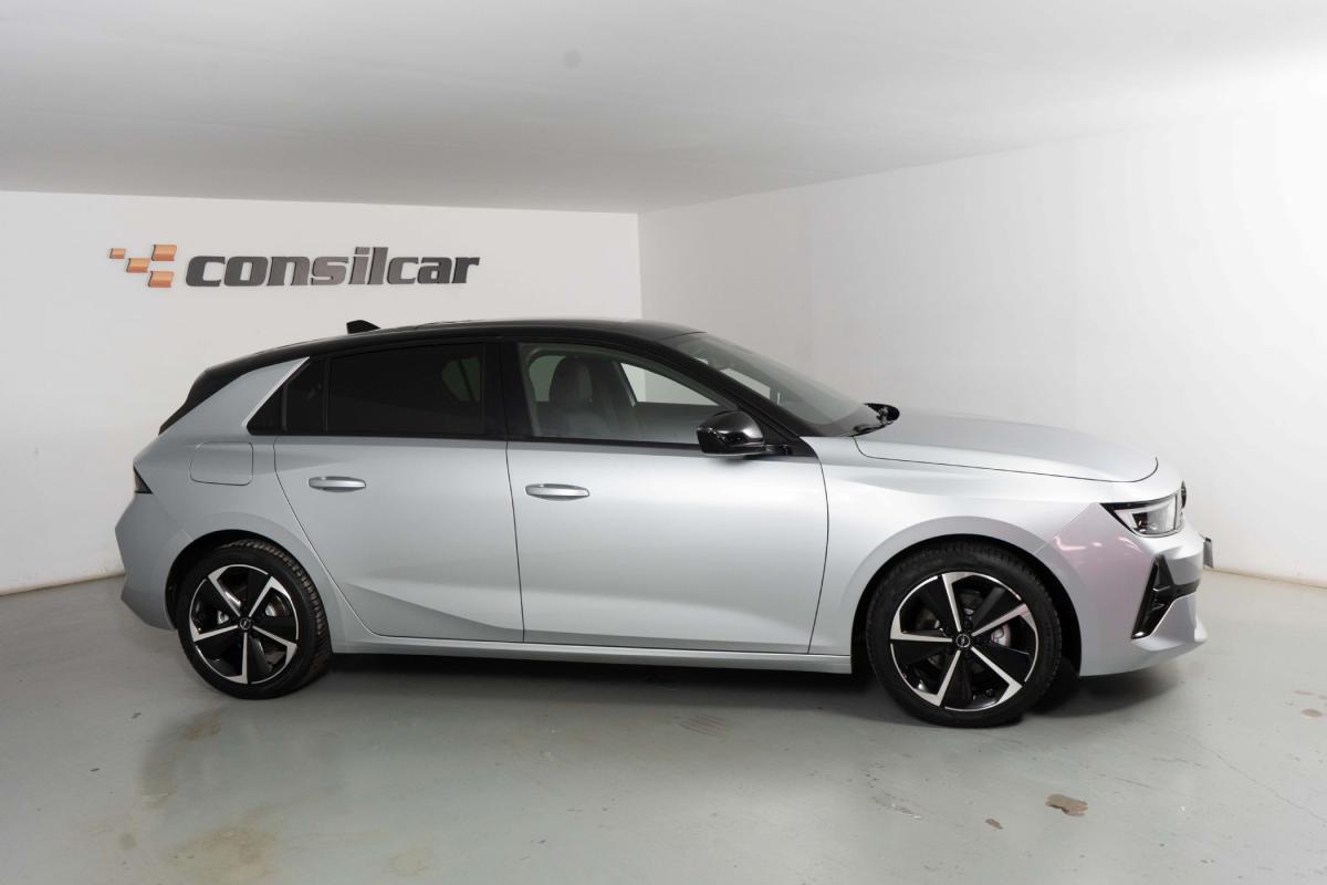 opel-astra-2025-gasolina-1199cc