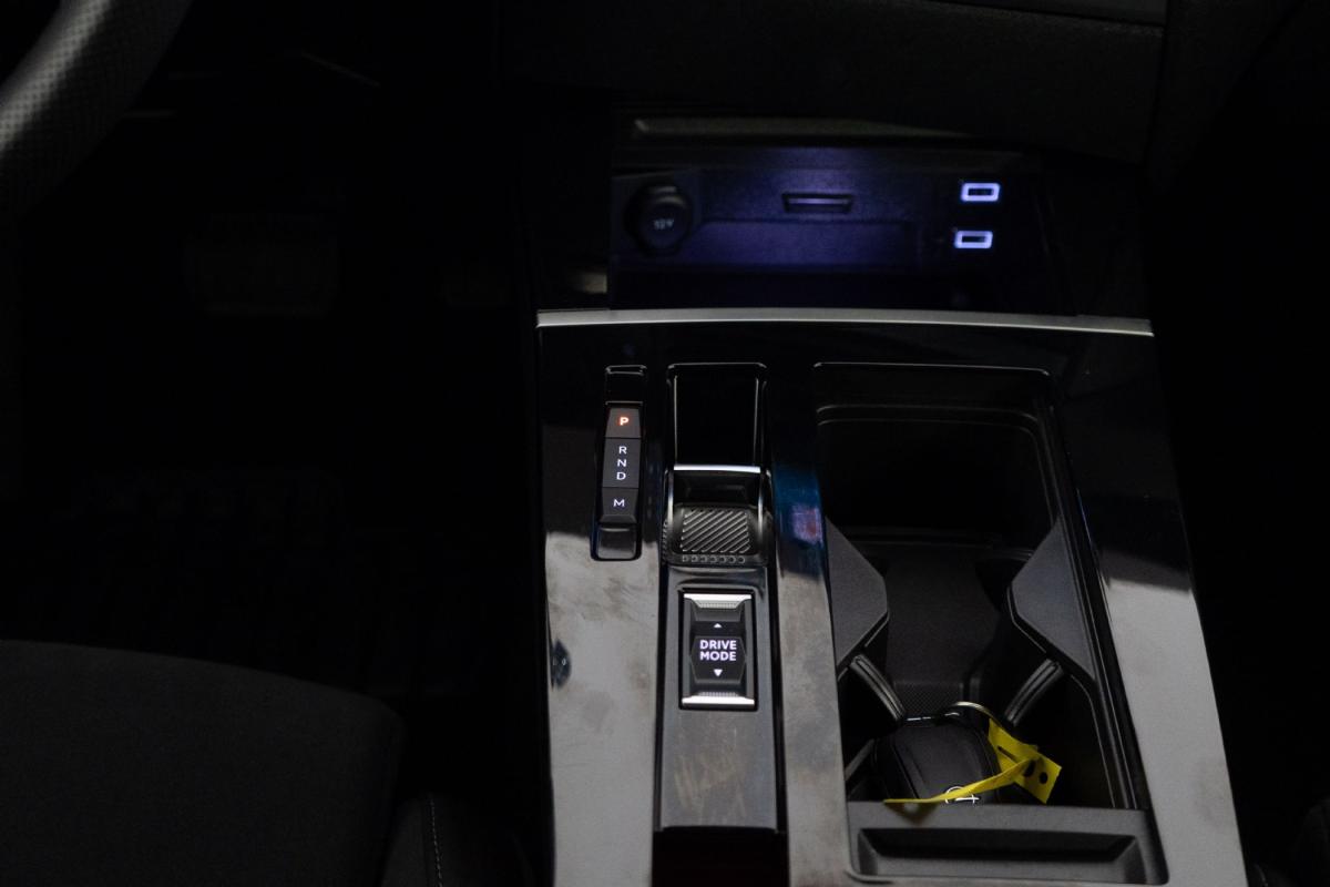 opel-astra-2025-gasolina-1199cc