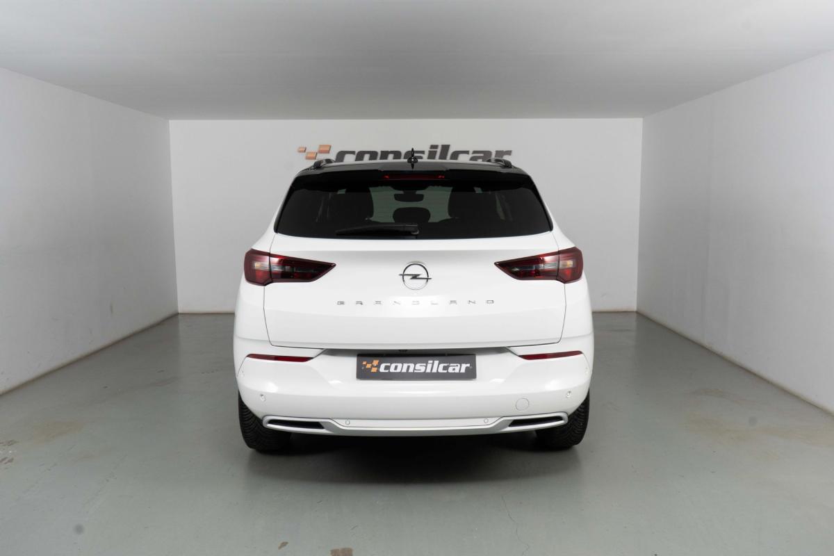 opel-grandland-2022-hibrido-a-gasolina-1598cc