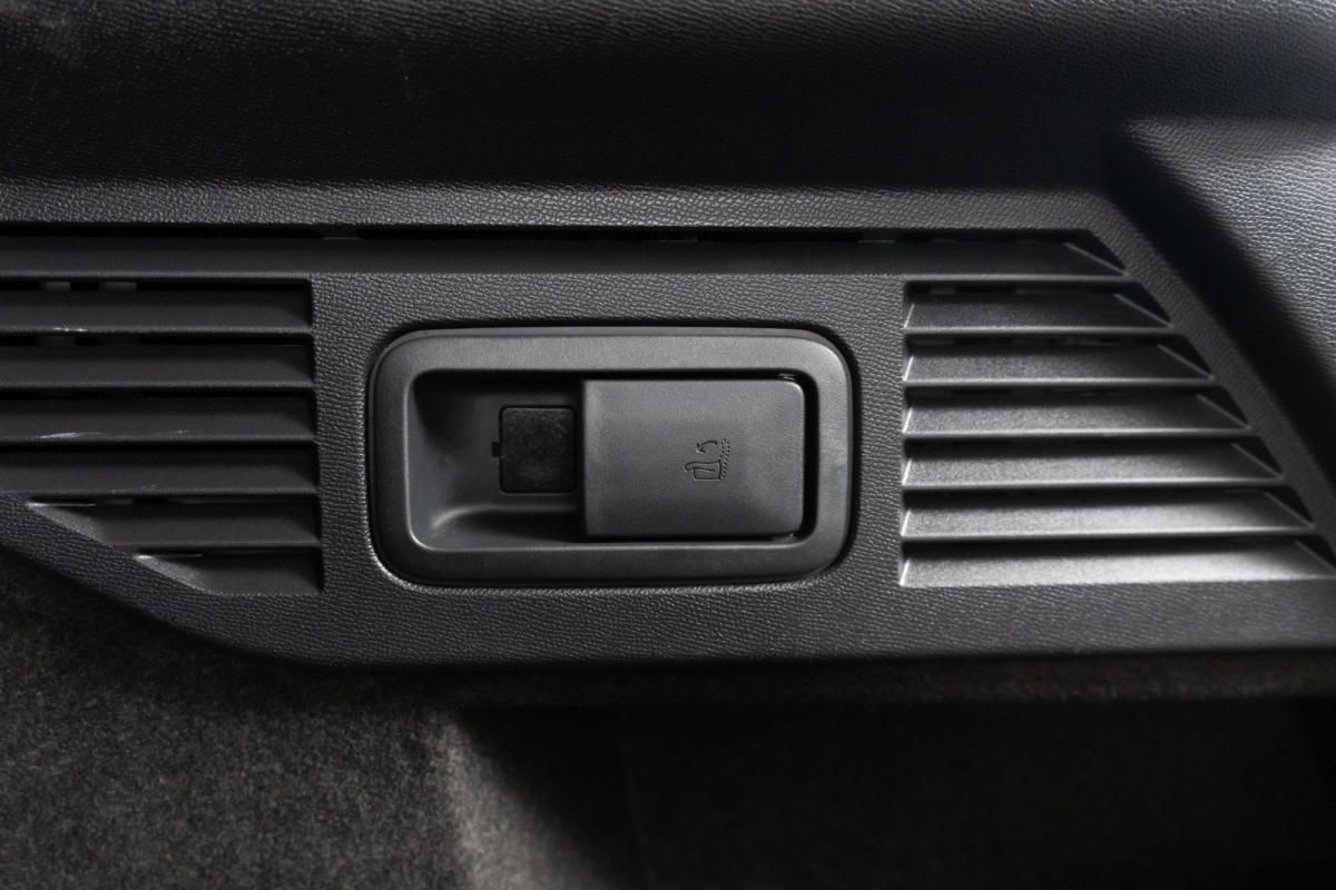 citroen-c5-x-2023-gasolina-1199cc