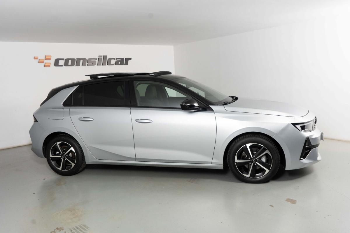 opel-astra-2025-gasolina-1199cc