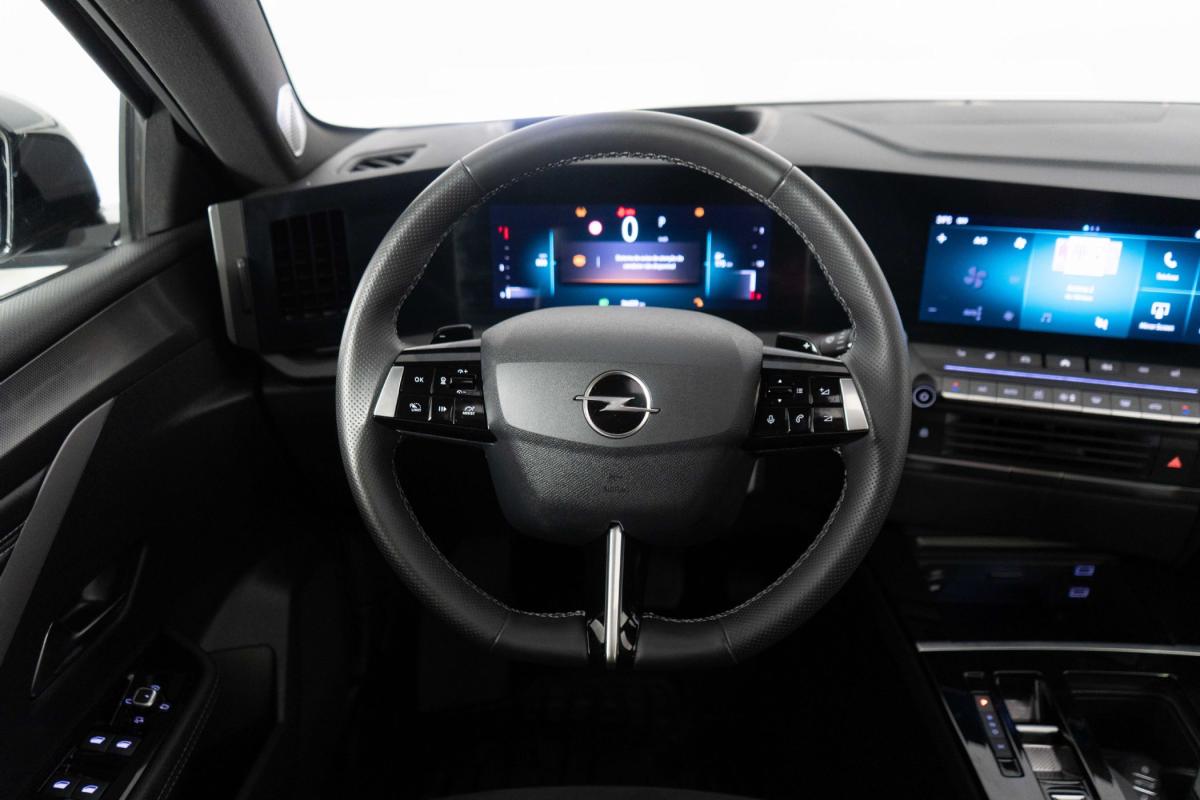 opel-astra-2025-gasolina-1199cc
