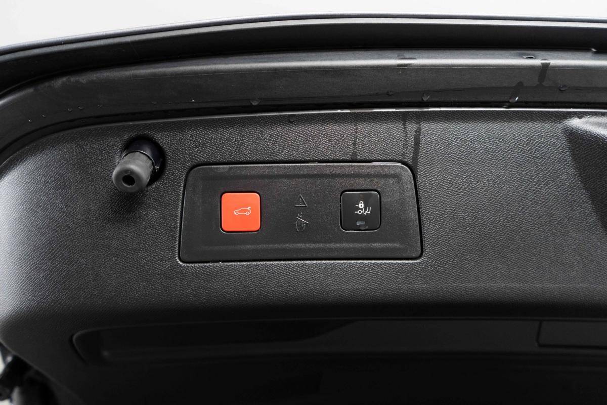 peugeot-508-sw-2024-hibrido-a-gasolina-1598cc
