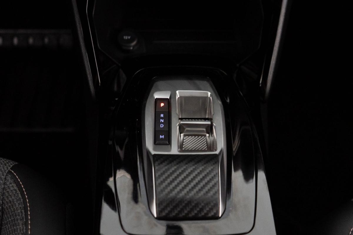 peugeot-2008-2025-gasolina-1199cc