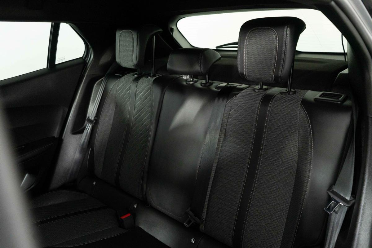 peugeot-2008-2025-gasolina-1199cc