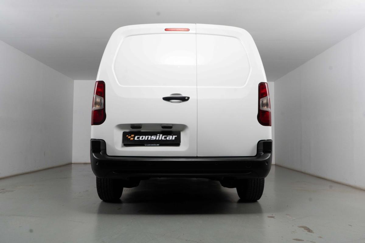 peugeot-partner-2021-diesel-1499cc