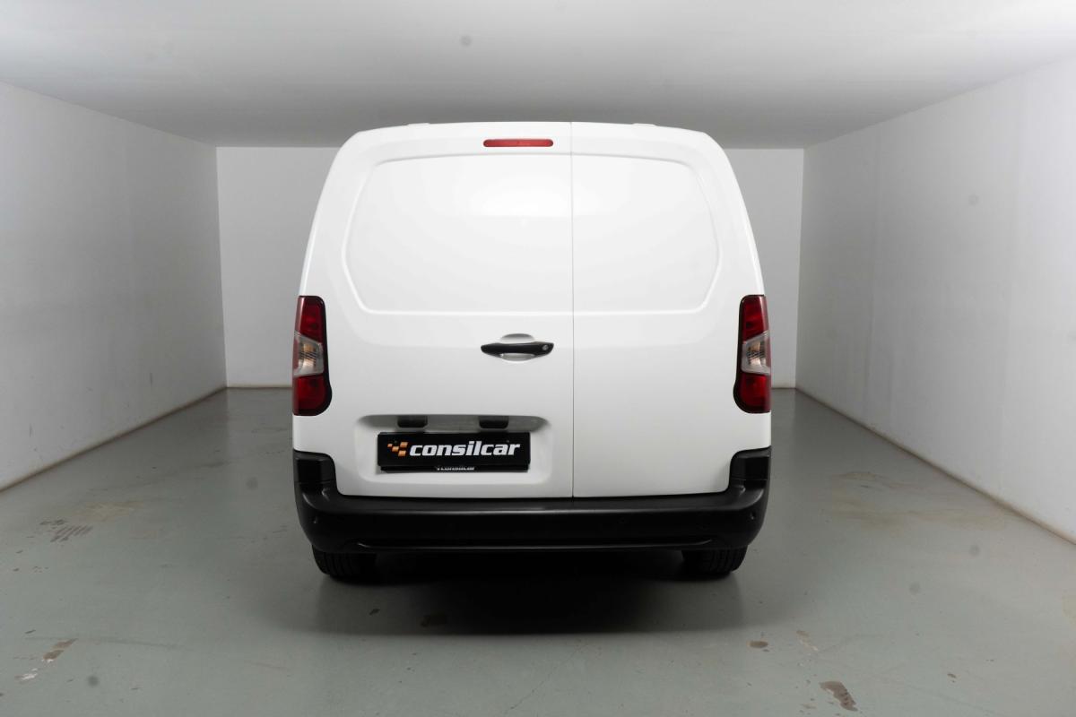 peugeot-partner-2021-diesel-1499cc