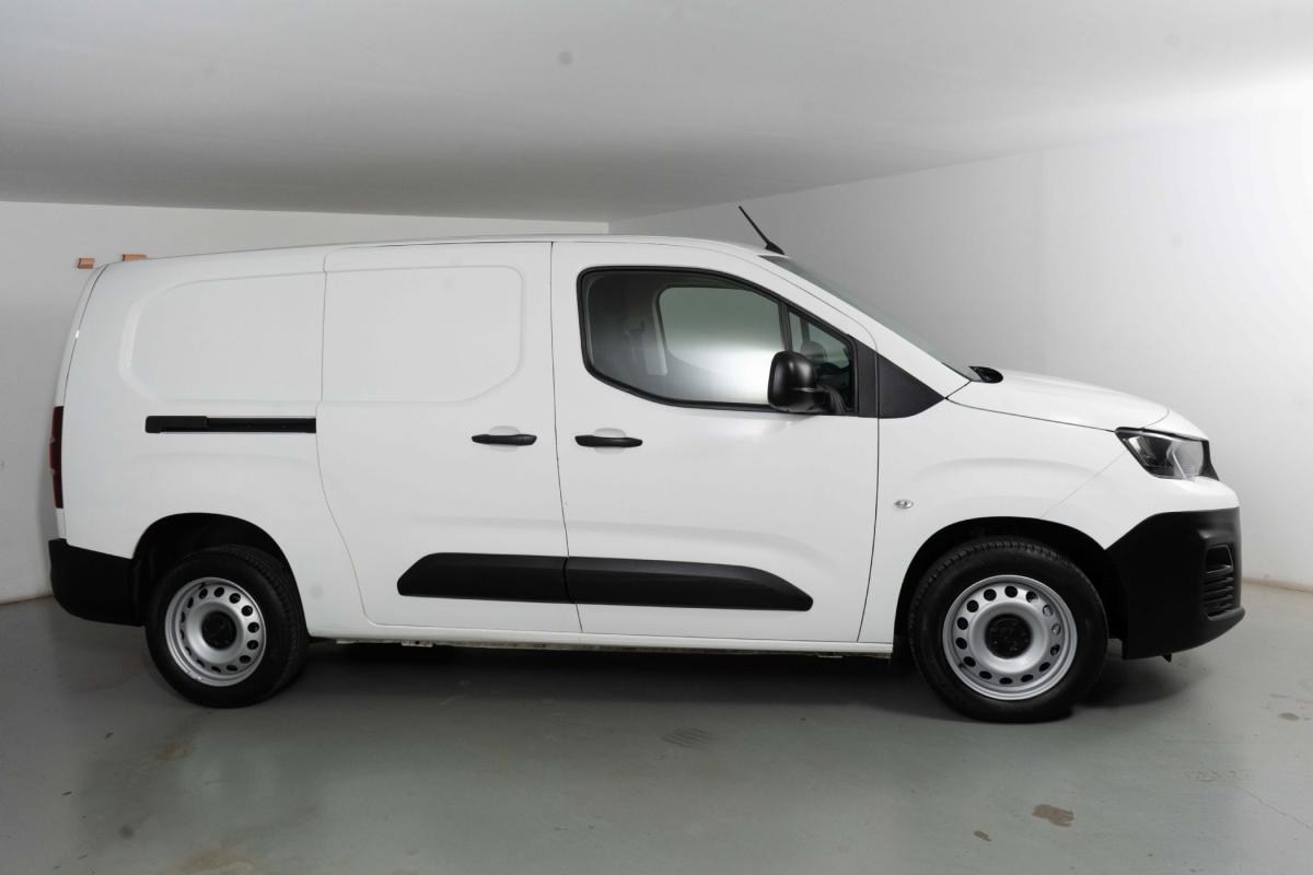 peugeot-partner-2021-diesel-1499cc