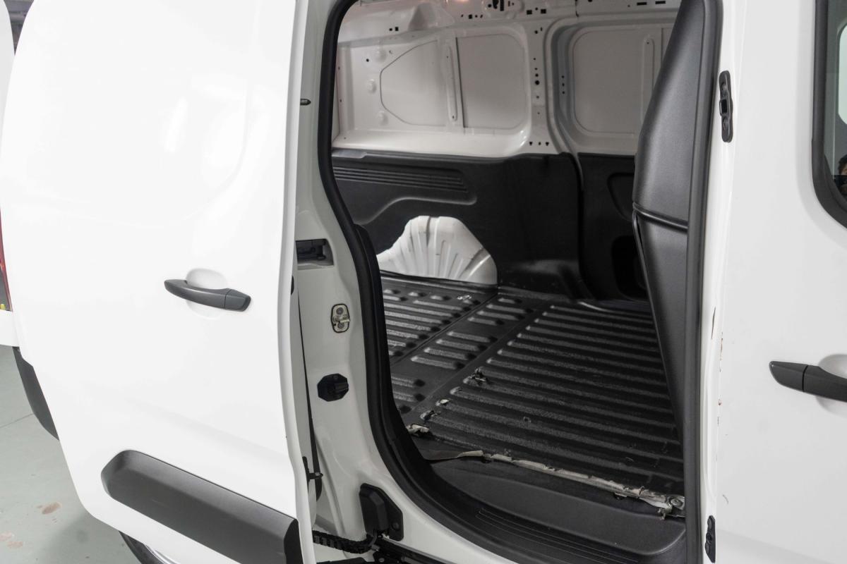 peugeot-partner-2021-diesel-1499cc