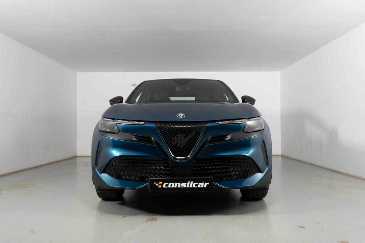 alfa-romeo-junior-2025-eletrico-0cc
