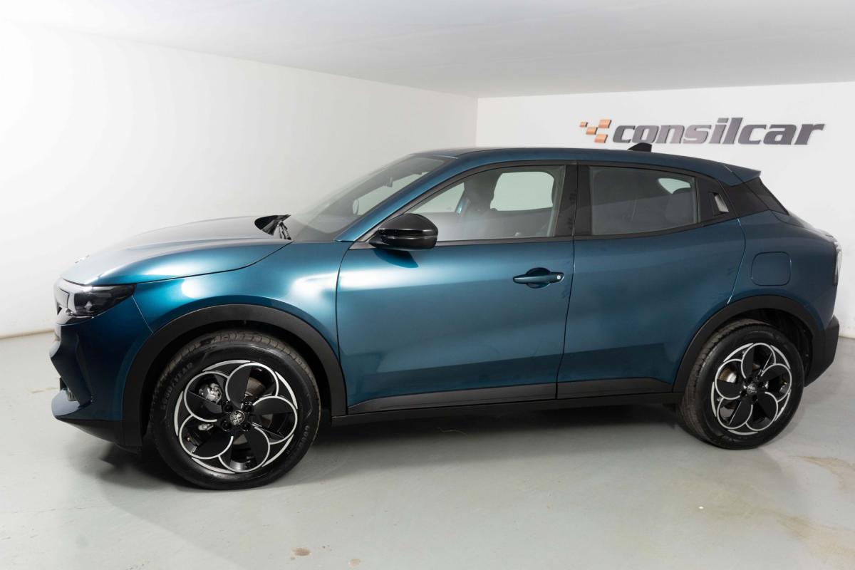 alfa-romeo-junior-2025-eletrico-0cc